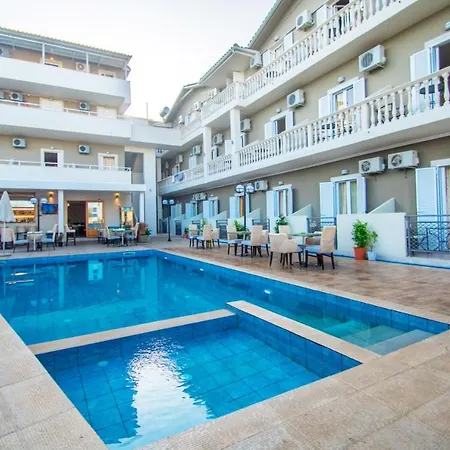 Emilia Hotel 2*