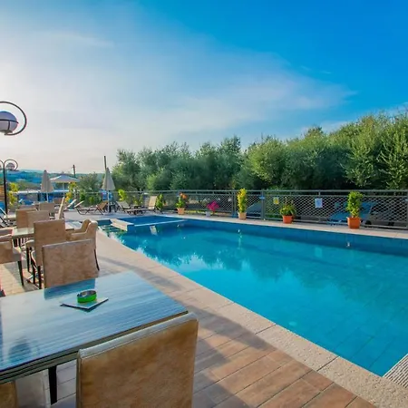 Emilia Hotel